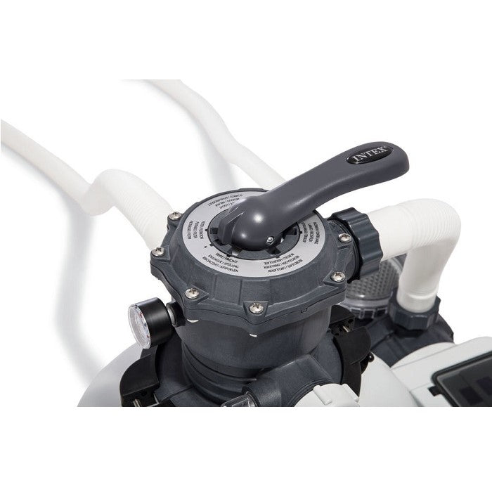 Wege-Ventil angeschlossen von der Intex Sandfilteranlage SX3200